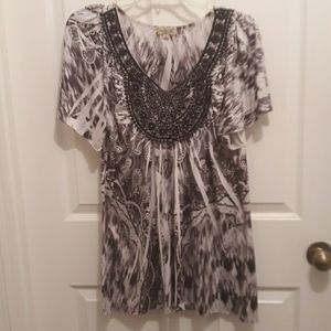One World XL Womans Blouse Top Black & White BOHO CHIC CUTE